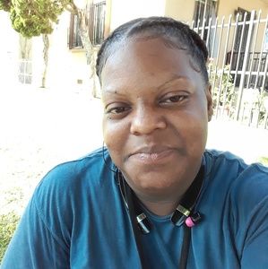 Meet your Posher, Stephany